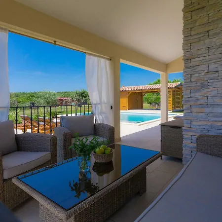 Eugen By Interhome Nyaraló