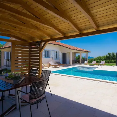 Eugen By Interhome Barban