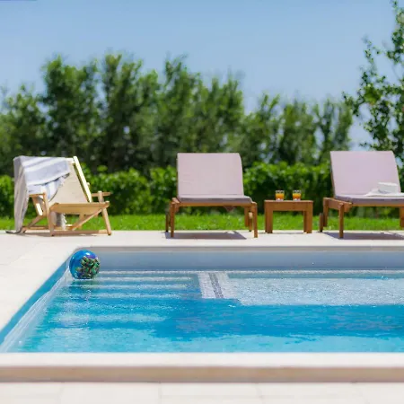 Eugen By Interhome Nyaraló