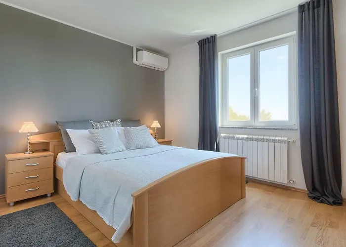 Eugen By Interhome *